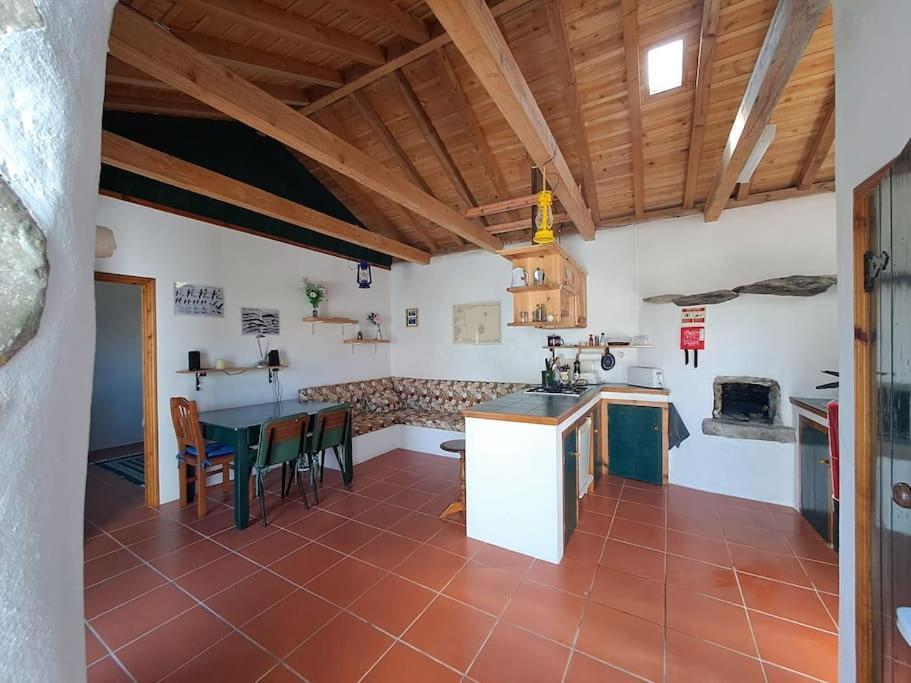 Casita - Your Home In Flores Lajes das Flores 外观 照片